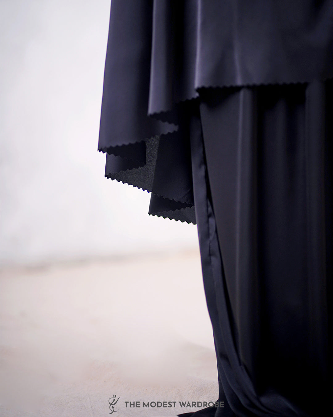 TMW Premium Silk with Pearl bag 2 Piece Prayerwear