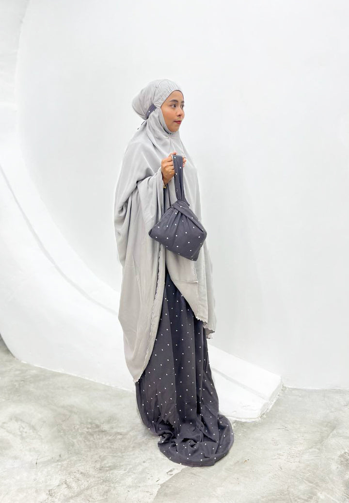 Zaahara Yuna Prayerwear