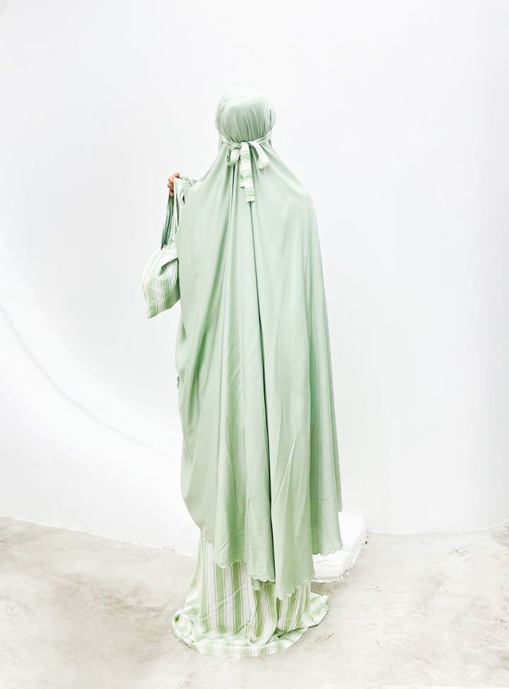 Zaahara Yuna Prayerwear