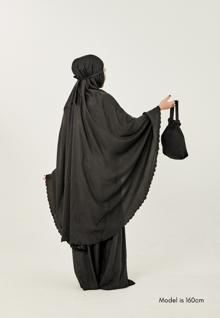 Zaahara : Nour Prayerwear Ironless