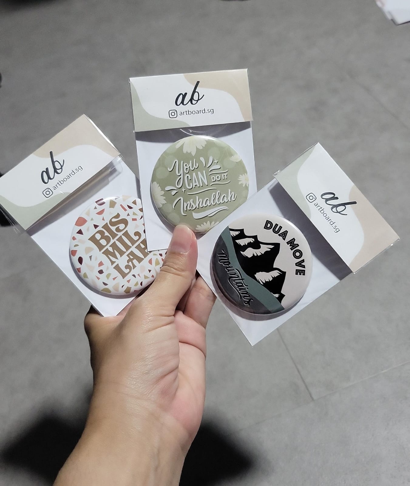 CREATIVE CODE - AB Motivational Badge