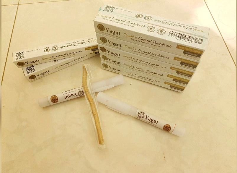 YAGUT - Siwak with Holder