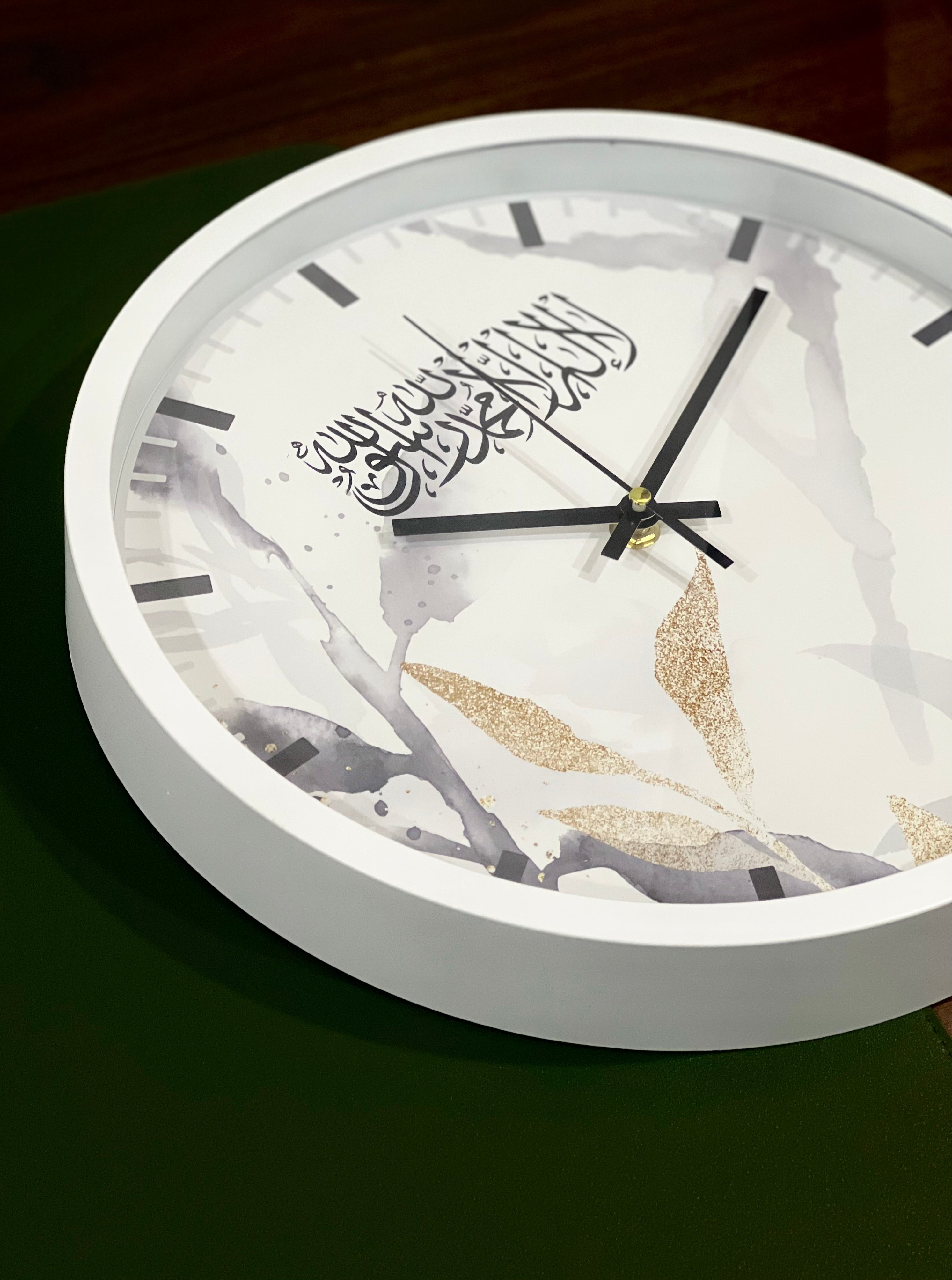 A12 Mono : Arabic Wall Clock
