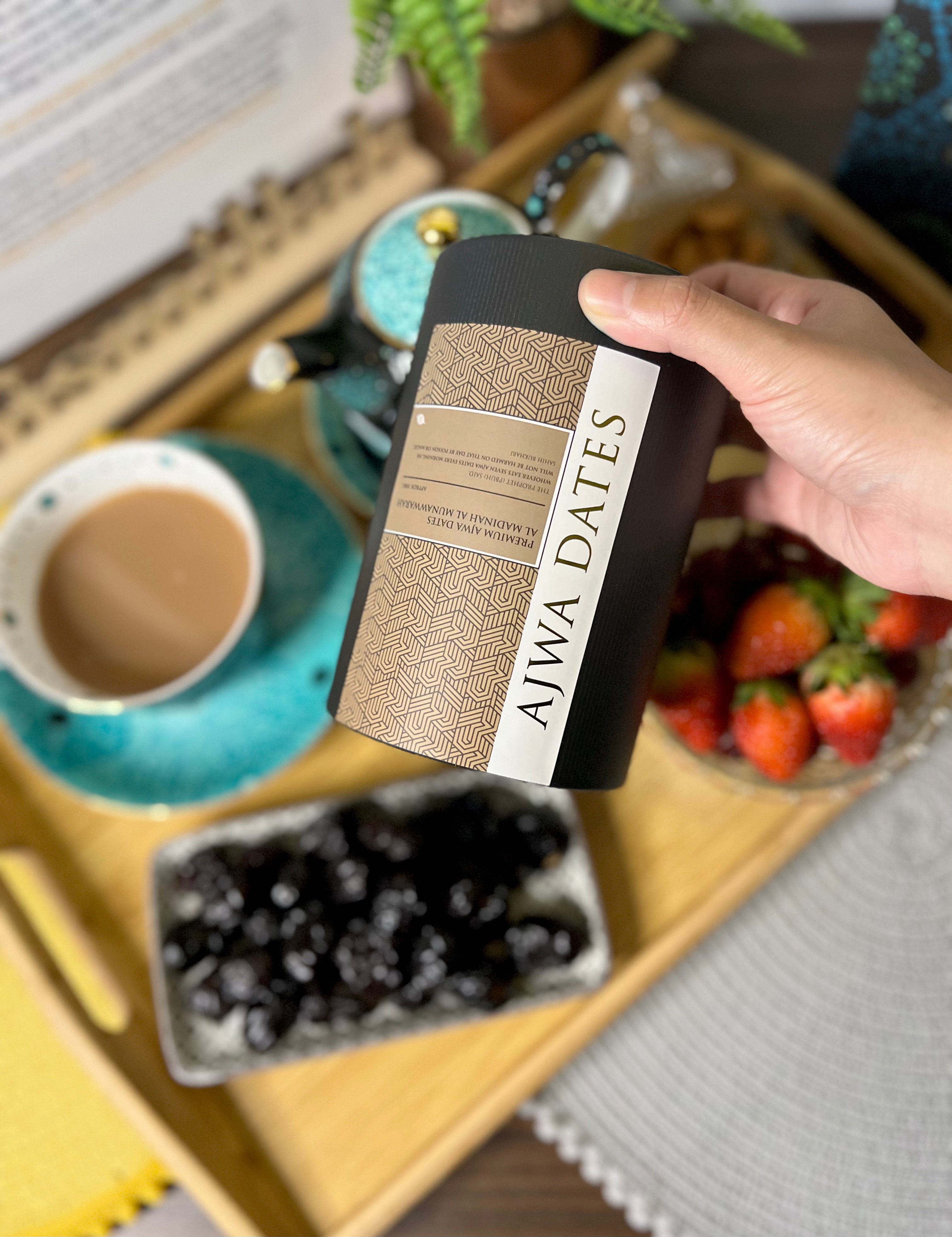 SWING SUROOR - Premium Ajwa Dates - Refillable Gift Set (500g)