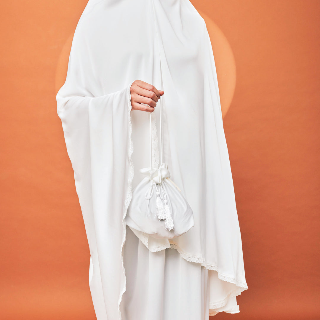 Zaahara : Khadeeja Prayerwear Premium Sateen