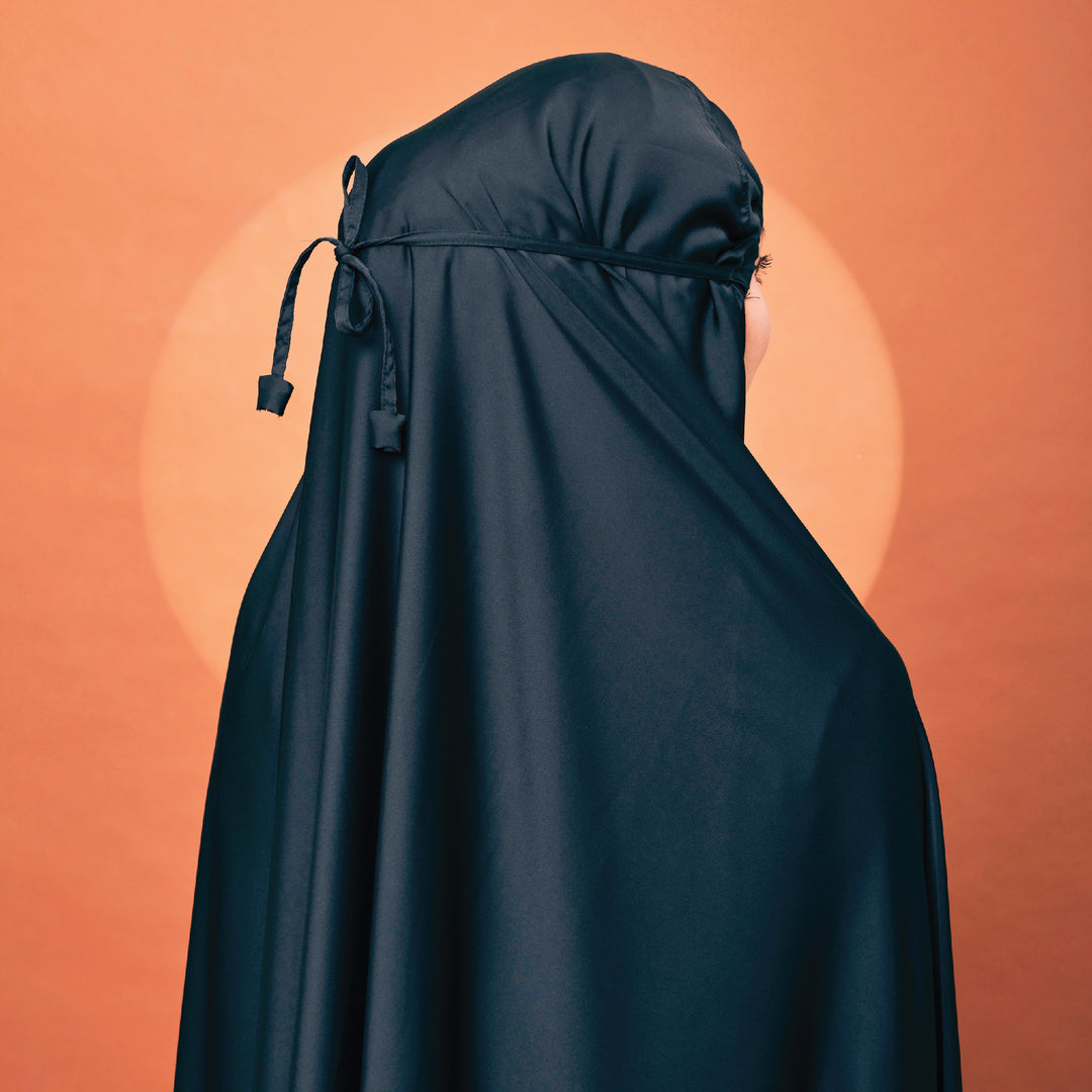 Zaahara : Khadeeja Prayerwear Premium Sateen