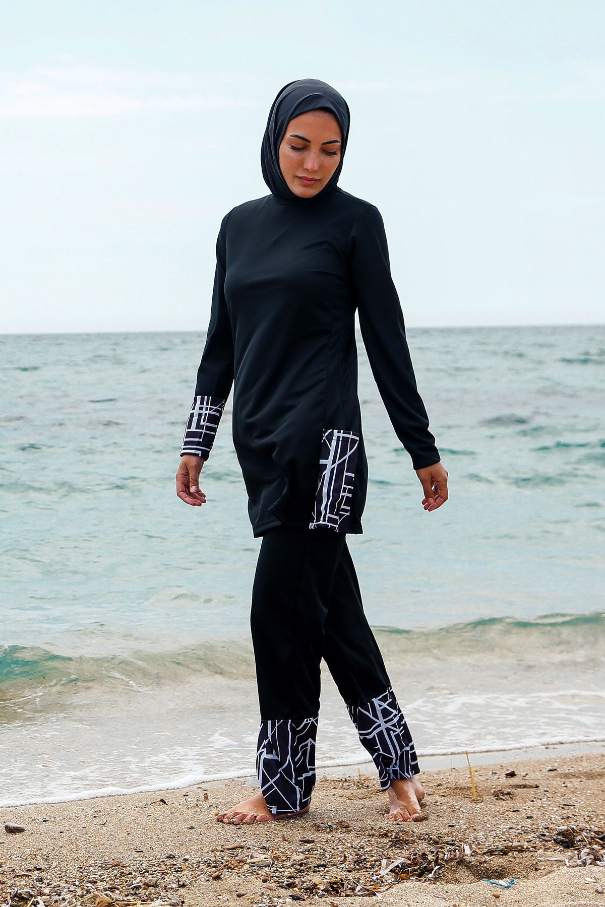 *ONLINE EXCLUSIVE* Marina Modest Swimsuit R1114 - Rivamera Black and White