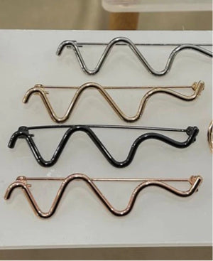 LadyN Squiggle Long Brooch (4 colours)