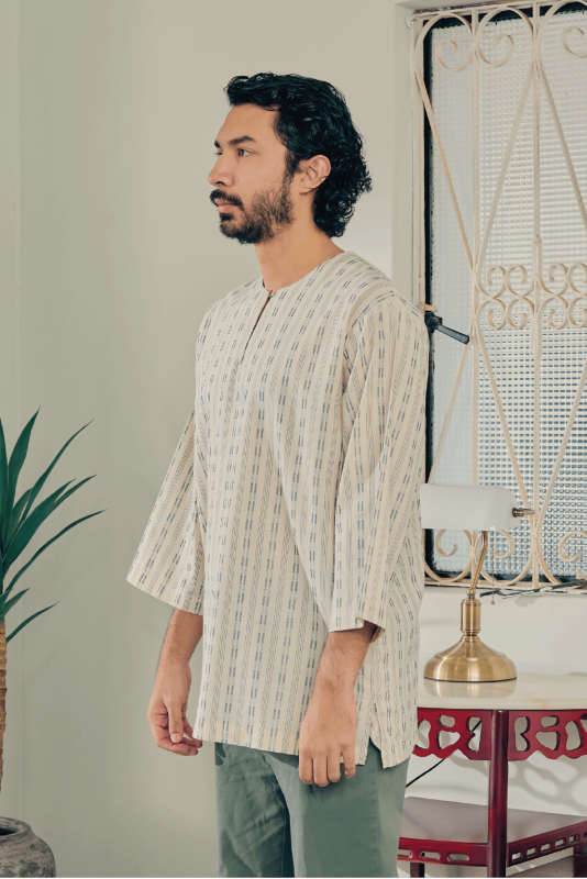 UMMA Kurta Buana in Kapur White