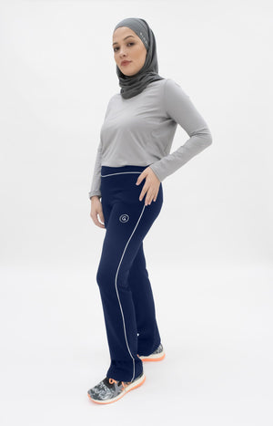 Glowco High Waisted Bootcut in Navy (DC)