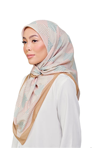 UMMA Kacukan Printed Square (DC)