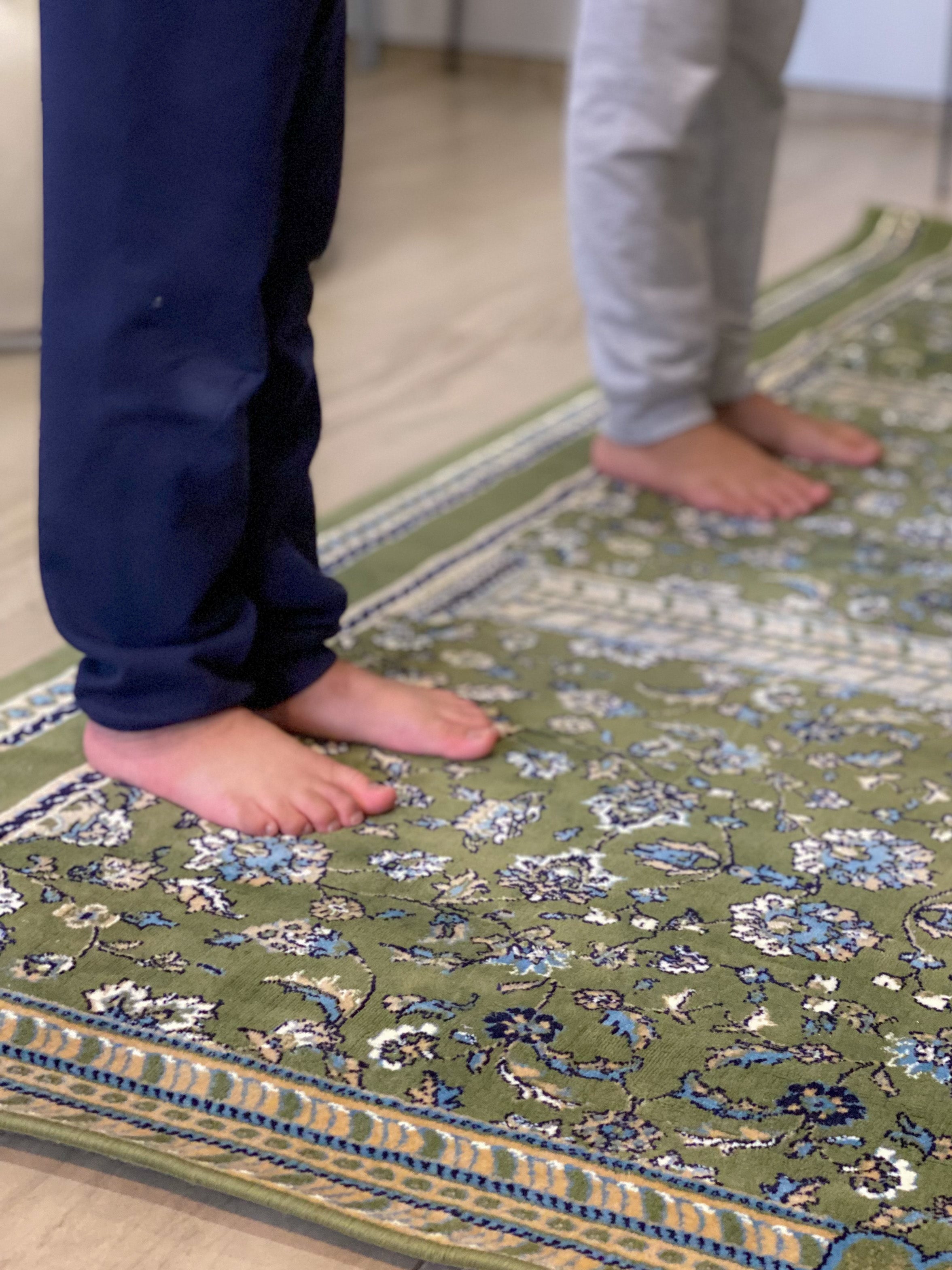 Family Prayer Carpets (2 Colours)