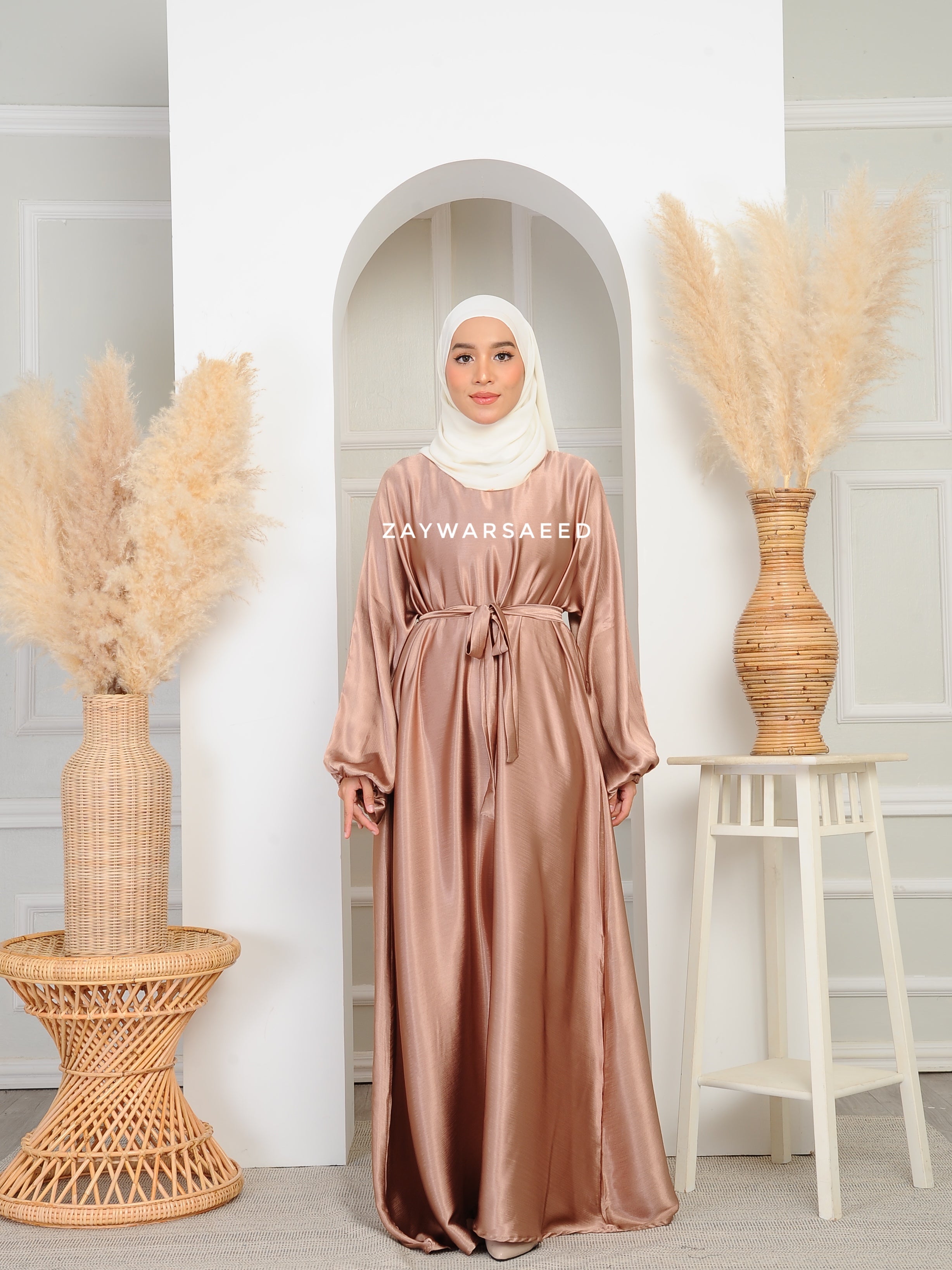 Jasmine Abaya (Free Size)