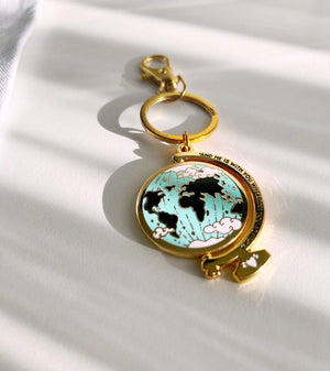 QL Globe Gold Enamel Keyring