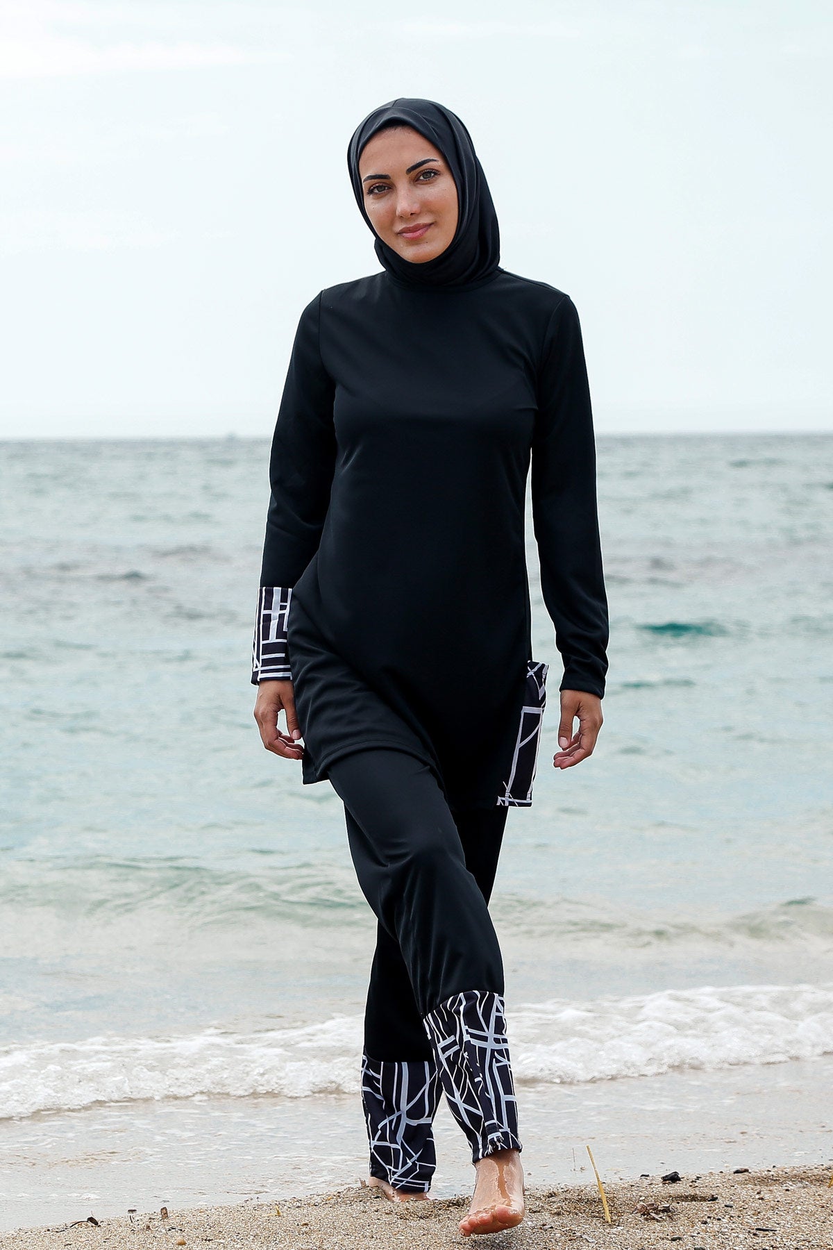 Marina Modest Swimsuit R1114 - Rivamera Black and White