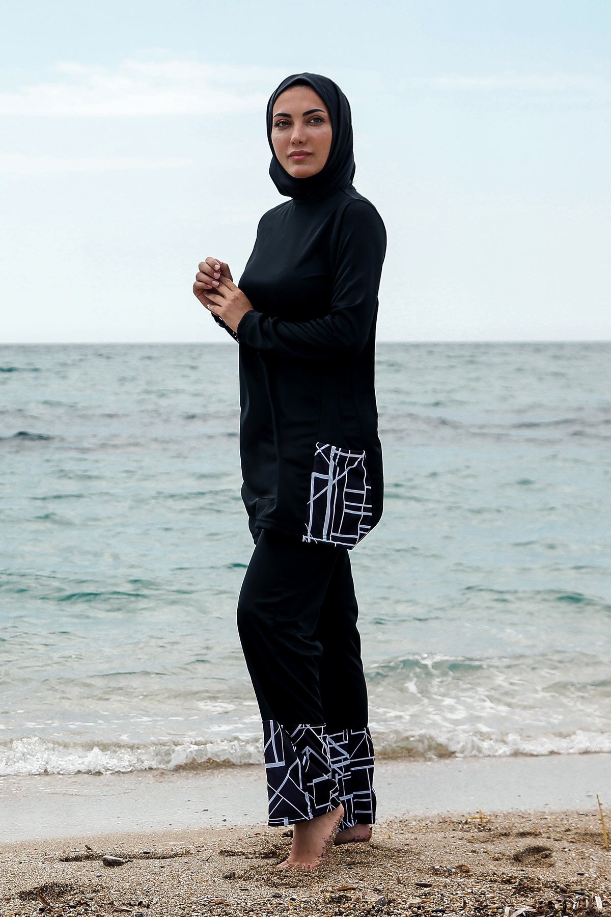 Marina Modest Swimsuit R1114 - Rivamera Black and White
